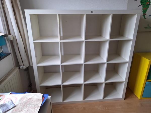 KALLAX Ikea vakjeskast 147x147cm/16 vakjes