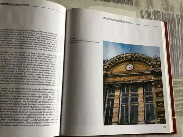 Boek ; FRANKRIJK ;Prachtig exemplaar TOP Land met eifeltoren