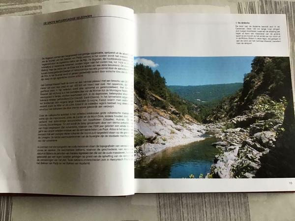 Boek ; FRANKRIJK ;Prachtig exemplaar TOP Land met eifeltoren