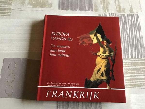 Boek ; FRANKRIJK ;Prachtig exemplaar TOP Land met eifeltoren