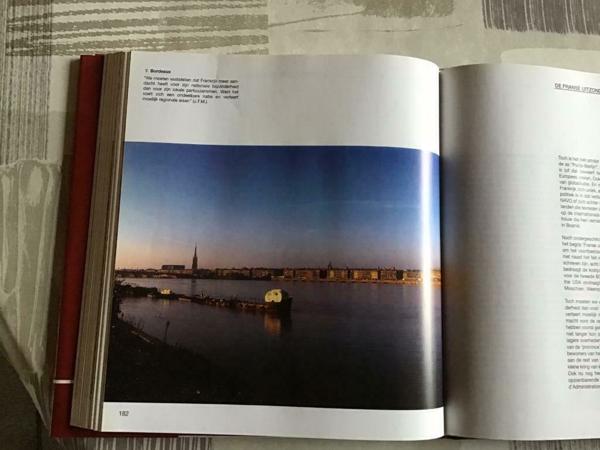 Boek ; FRANKRIJK ;Prachtig exemplaar TOP Land met eifeltoren