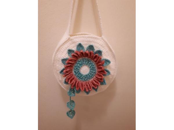 Zelf gehaakte tassen