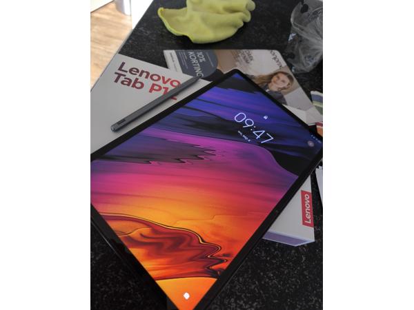 Lenovo Tab P12 12.7&quot; tablet - 128GB/8GB &#x2B; PEN