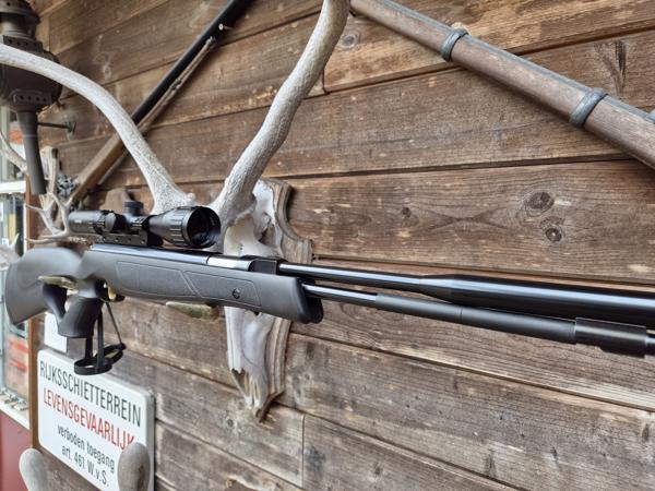 Weihrauch HW97 K Black Line 4.5mm