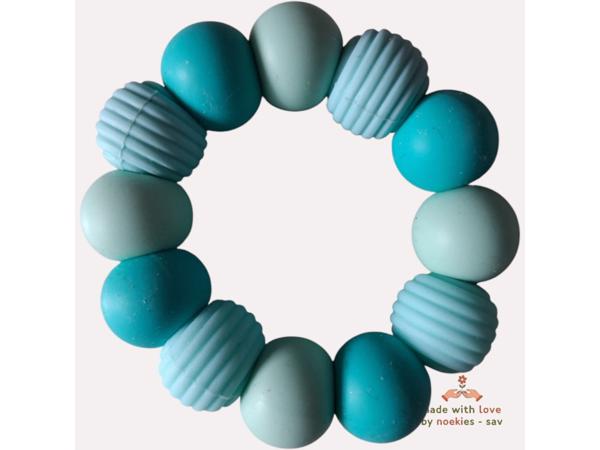 Noekies Handgemaakte Bijtring turqouise - Nieuw!