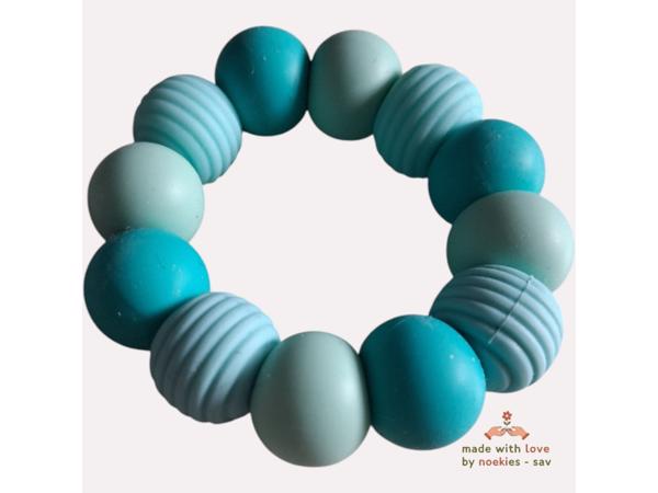 Noekies Handgemaakte Bijtring turqouise - Nieuw!