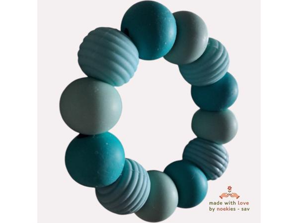 Noekies Handgemaakte Bijtring turqouise - Nieuw!
