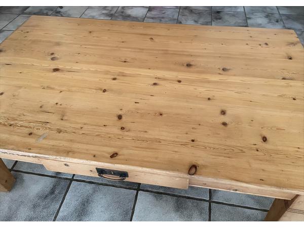 Salontafel met lade van grenenhout