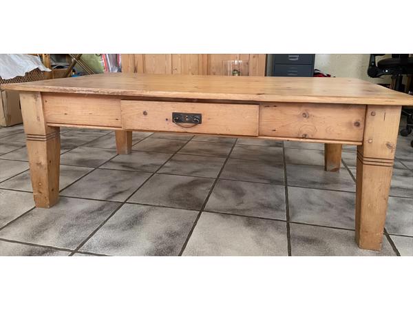 Salontafel met lade van grenenhout