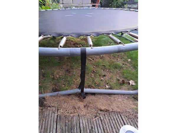 Trampoline, gebruikt, 240 cm diameter