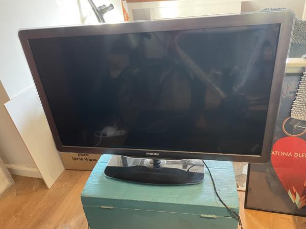 Philips 40 inch LED TV