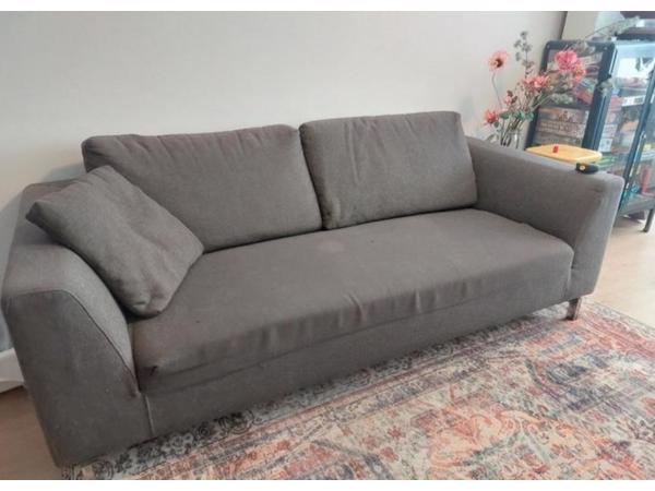 Grijze 3 zits bank