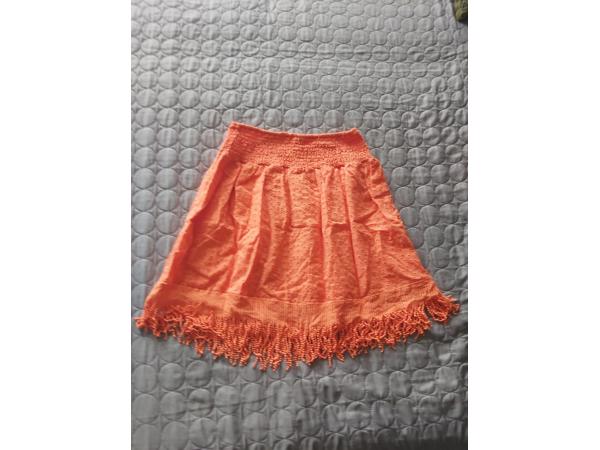 Drole de Copine rok gaatjes patroon oranje S/M