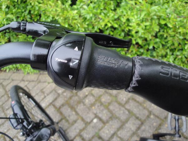 Stella elektrische fiets met midden motor