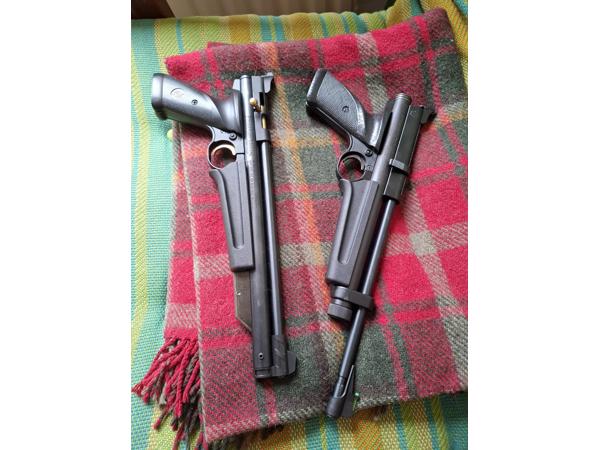 2x Crosman (Custombuild SSP250 en C1377)