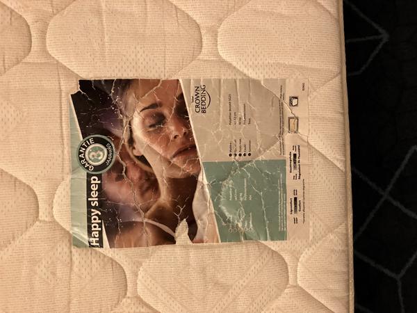 Twee goede en schone matrassen