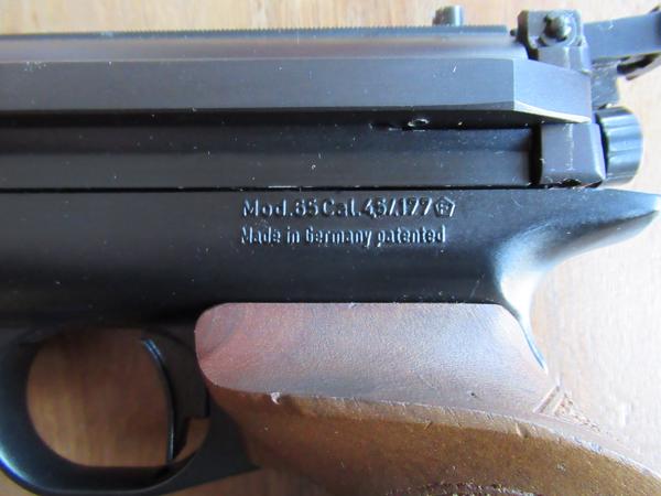 Feinwerkbau air pistol model 65 wedstrijd pistool