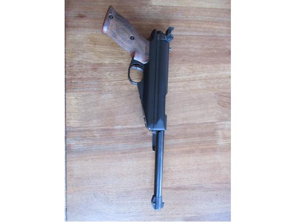 Feinwerkbau air pistol model 65 wedstrijd pistool