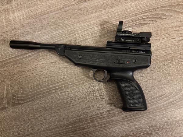 Hw 70 black arrow luchtpistool