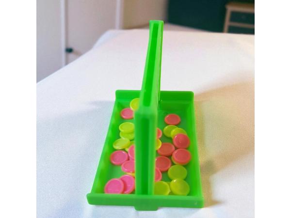 4 op een rij spel , groen mini formaat 7.5cm x 4,5cm