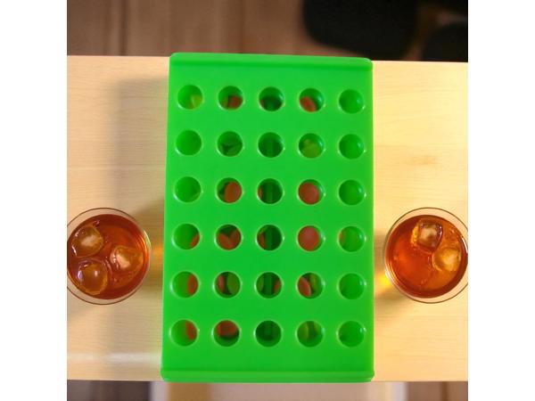 4 op een rij spel , groen mini formaat 7.5cm x 4,5cm