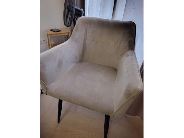 6 stoelen voor de eetkamer