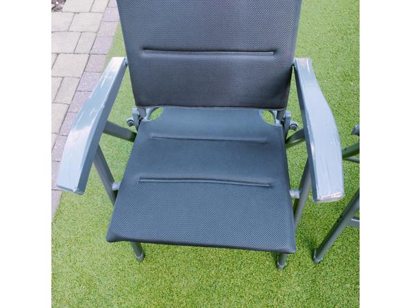 2 lichtgewicht kampeer stoelen