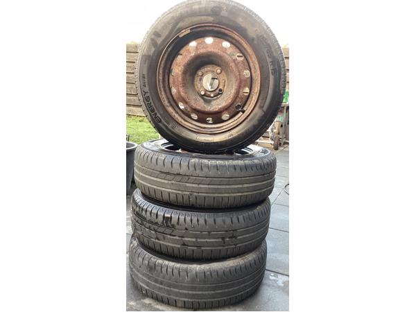 4 Zomerbanden met Velg: Michelin Energy Saver 185/65/R15 88T