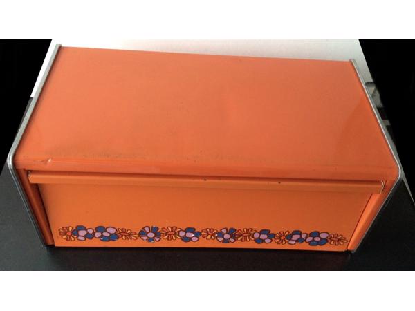 Vintage Oranje Broodtrommel