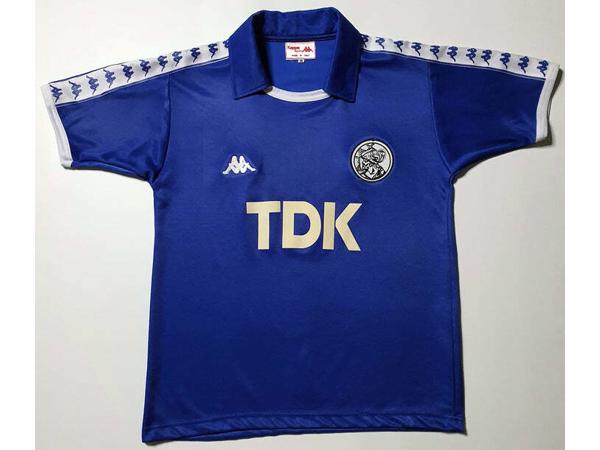 Ajax shirts Kappa en le coq sportif reproducties €55 inclusi