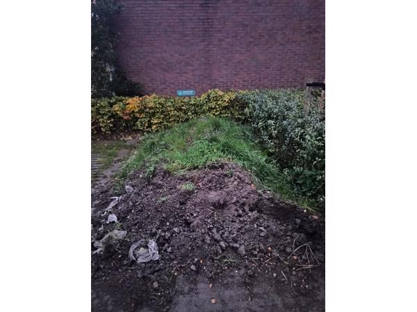 Ca 6 m3 afgegraven tuingrond gratis af te halen