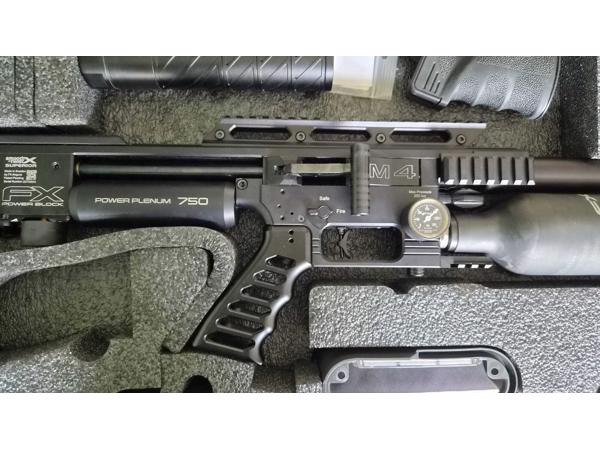 Fx impact m4 black 600mm .22 + saber tactical asc etc