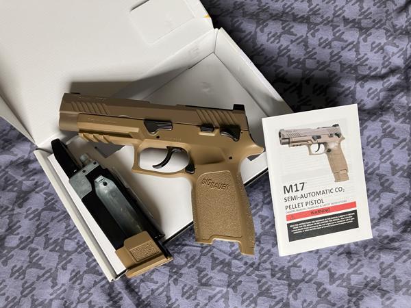 SIG Sauer M17 / 4,5 mm .177 CO2