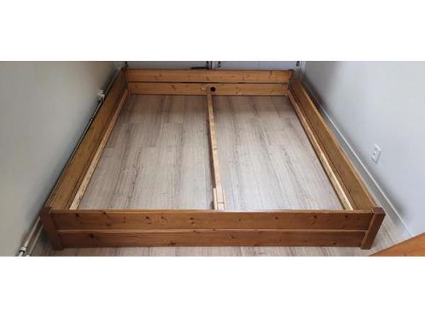 Zeer goede Auping matrassen incl. Bedframe