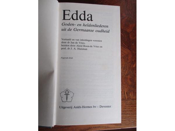 Jan De Vries  -  EDDA  Goden en Heldenliederen