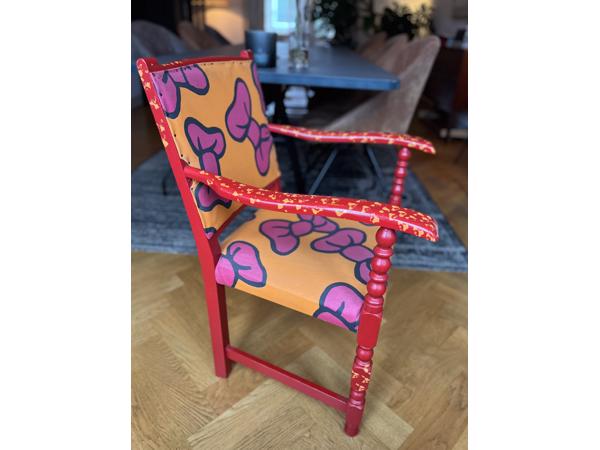 Kleurrijke stoel