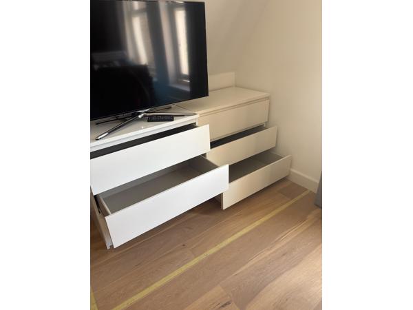 Ikea MALM kasten 2 stuks wit