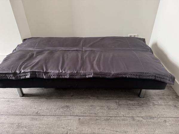 Slaapbank in prima staat