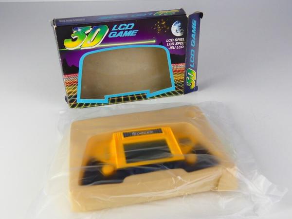 3 Dimensions Soccer LCD handheld – Nieuw in originele verpak