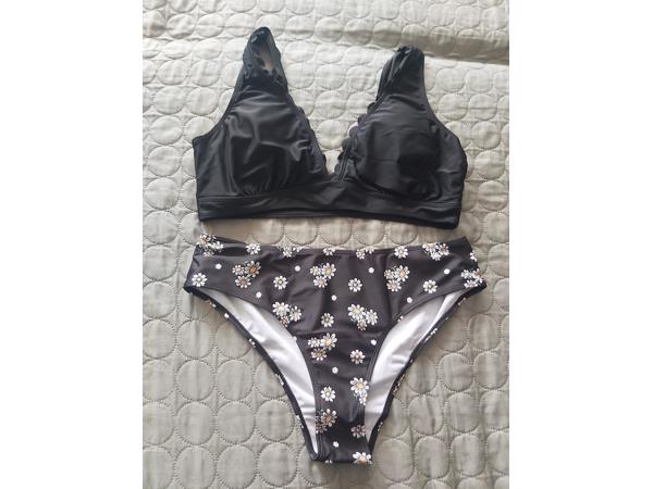 Bikini zwart met gele bloemetjes L