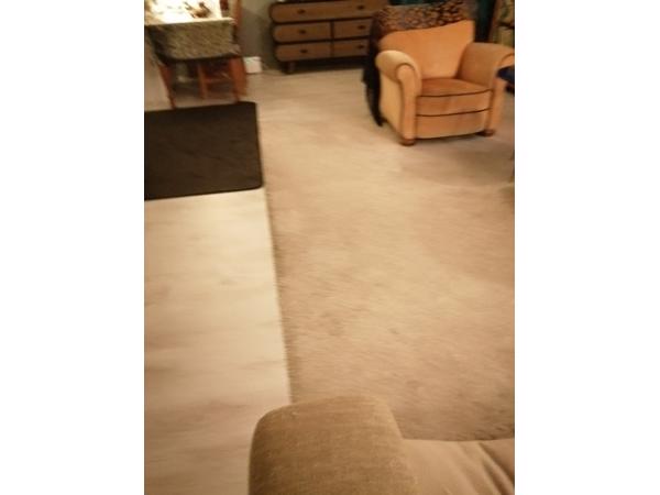 Beige vloerkleed past in elk interieur