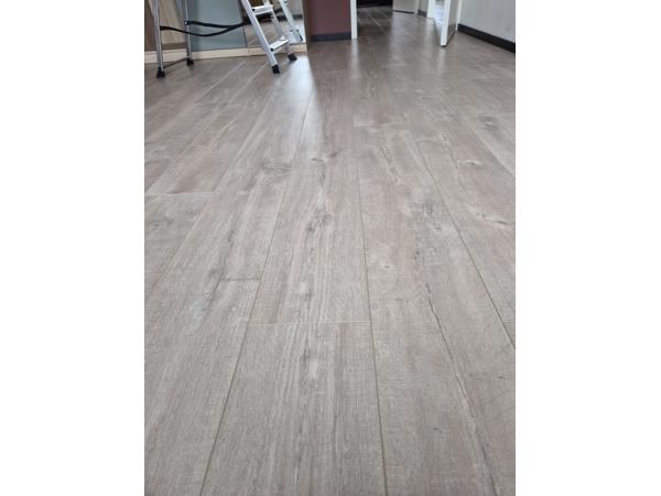 80m2 Laminaat