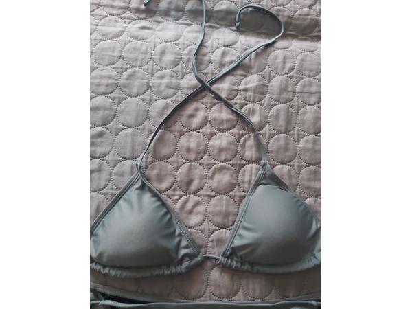 tweedelige bikini khaki groen L