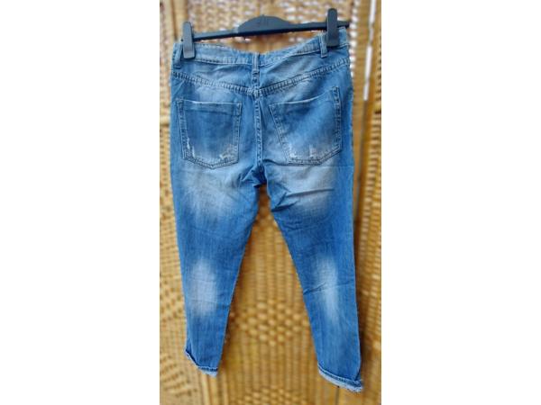 Ripped jeans, maat M/38