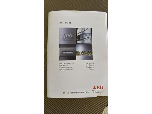 AEG inbouwvriezer