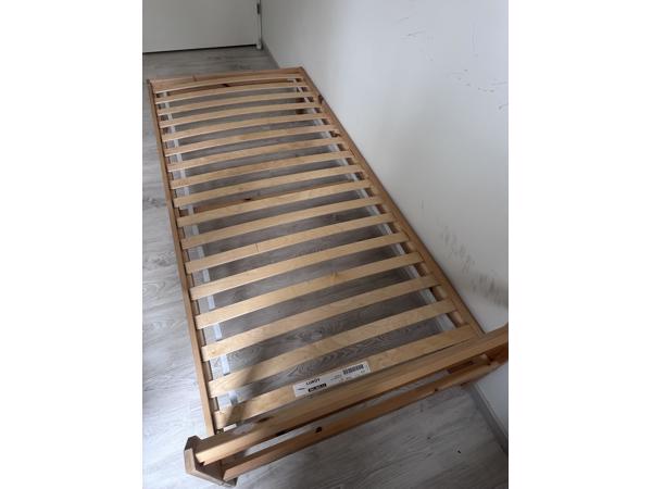 Bedframe IKEA