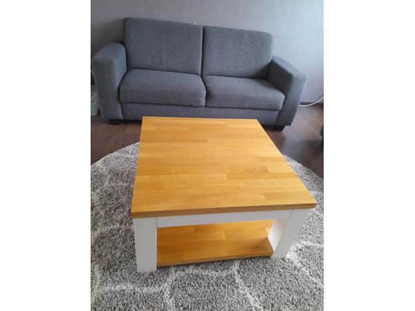 Salontafel 80x80 in gebruikte staat