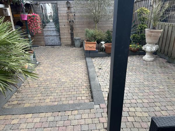 Gratis afhalen 45 vierkante meter koppelstones