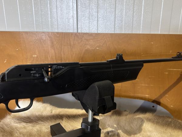 Hammerli Airmagnum 850 4,5mm CO2