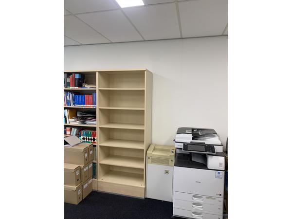 Stevige boekenkast